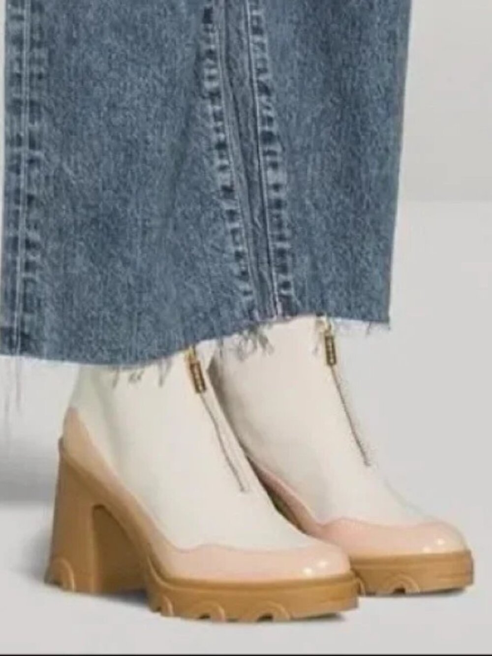 Sorel Brex ankle boots front zip leather white pink platform heel lug sole